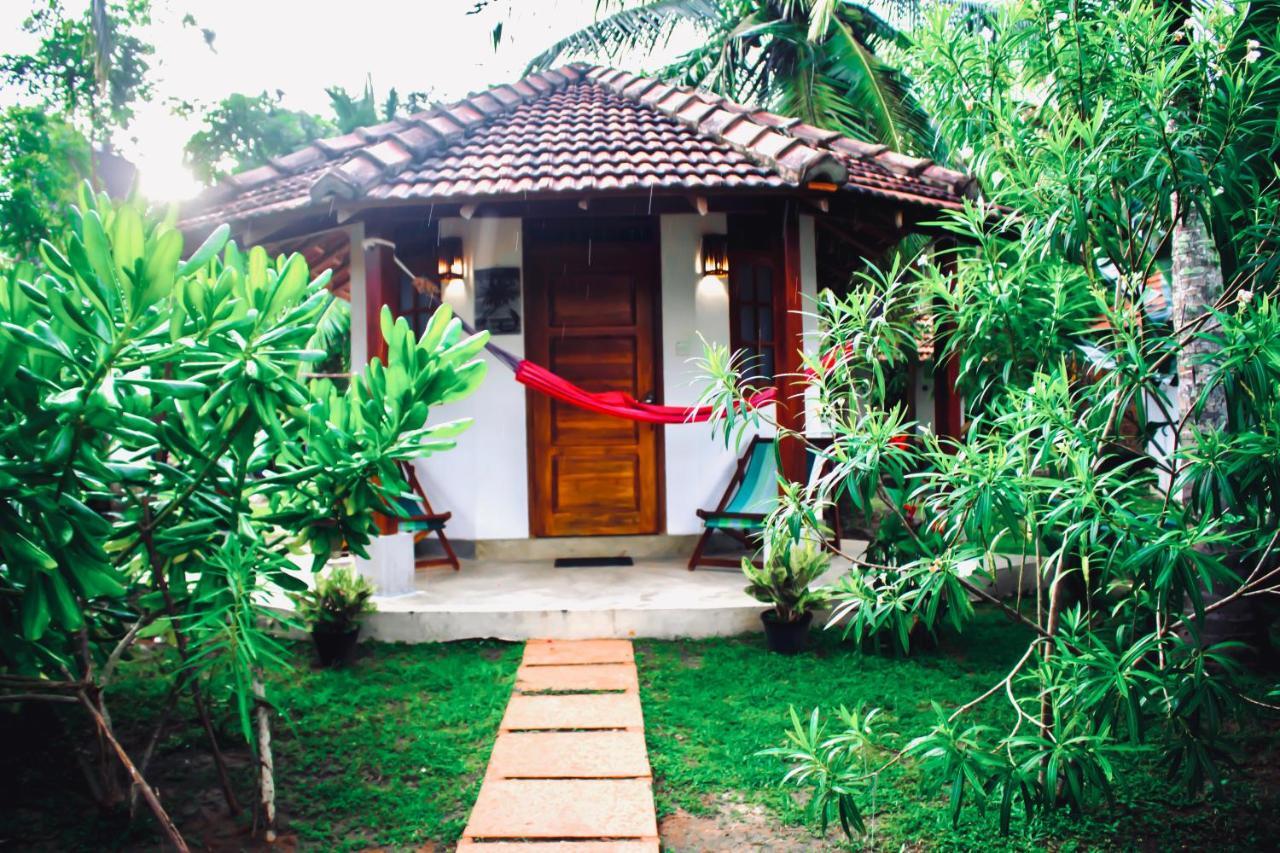 Star Light Cabanas & Restaurant Tangalle Ngoại thất bức ảnh