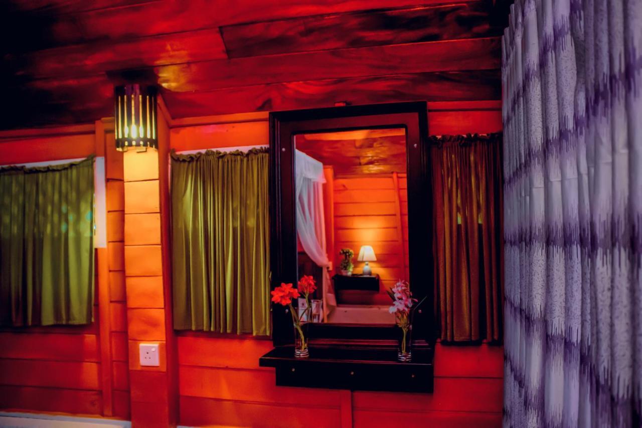 Star Light Cabanas & Restaurant Tangalle Ngoại thất bức ảnh