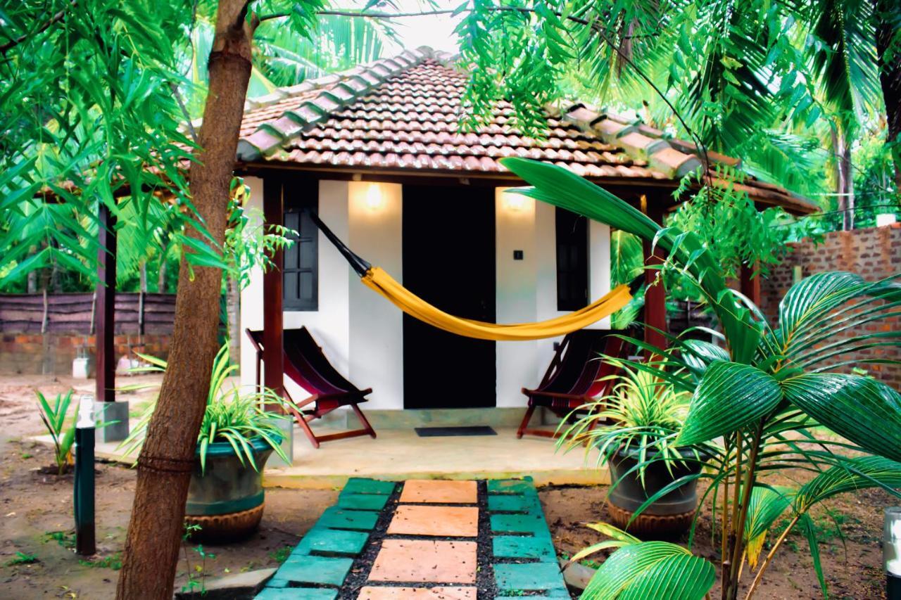 Star Light Cabanas & Restaurant Tangalle Ngoại thất bức ảnh
